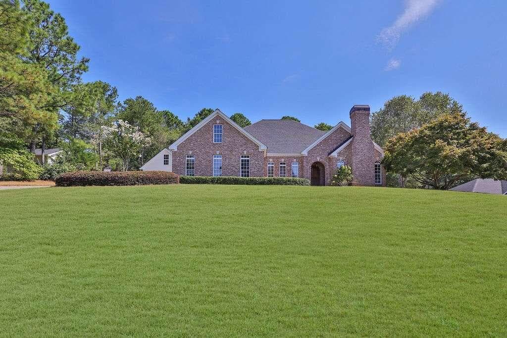 3 bedroom, 2 bathroom, 2,122 sq ft single family residence sold at 2239 Cedar Lake Drive, Loganville, GA 30052