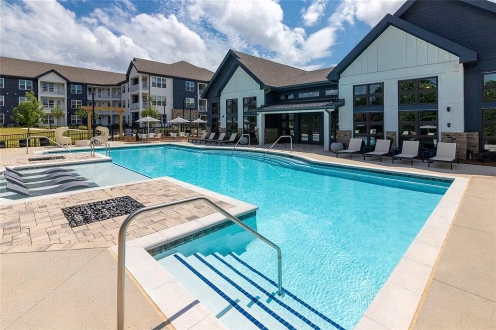 2 bedroom, 2 bathroom, 1,073 sq ft apartment for rent at 5617 Oakley Industrial Boulevard B2, Fairburn, GA 30213 for $2,153 a month — photo 1 of 25