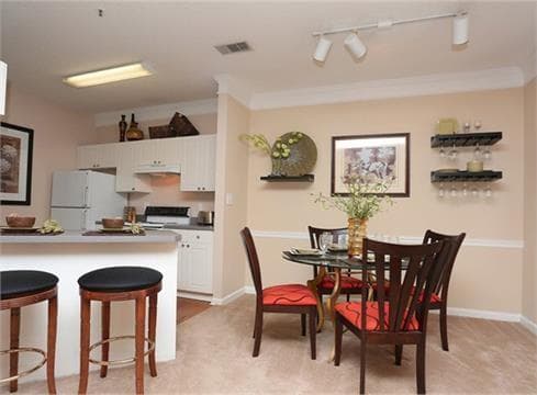 3 bedroom, 2 bathroom, 1,416 sq ft apartment for rent at 3920 Club Drive 805, Duluth, GA 30096 for $1,960 a month — photo 2