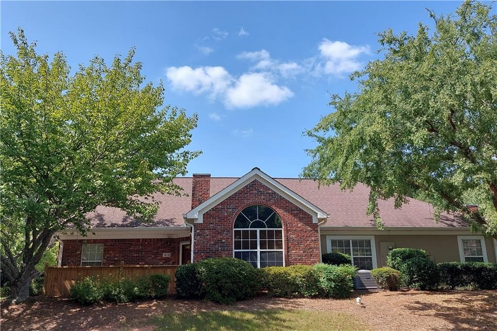 1828 KOLB FARM Circle 7, Marietta, GA 30008 — most recent listing photo