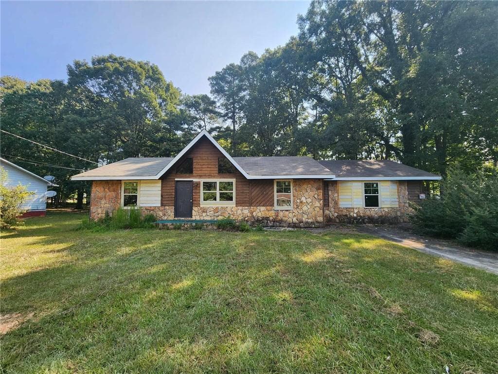 3 bedroom, 2 bathroom, 2,268 sq ft single family residence sold at 75 Otelia Lane, Covington, GA 30014