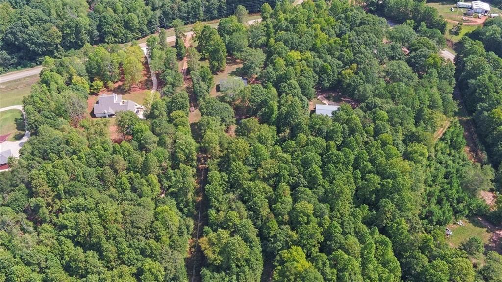 4 bedroom, 2 bathroom single family residence sold at 1053 Davenport Road, Braselton, GA 30517