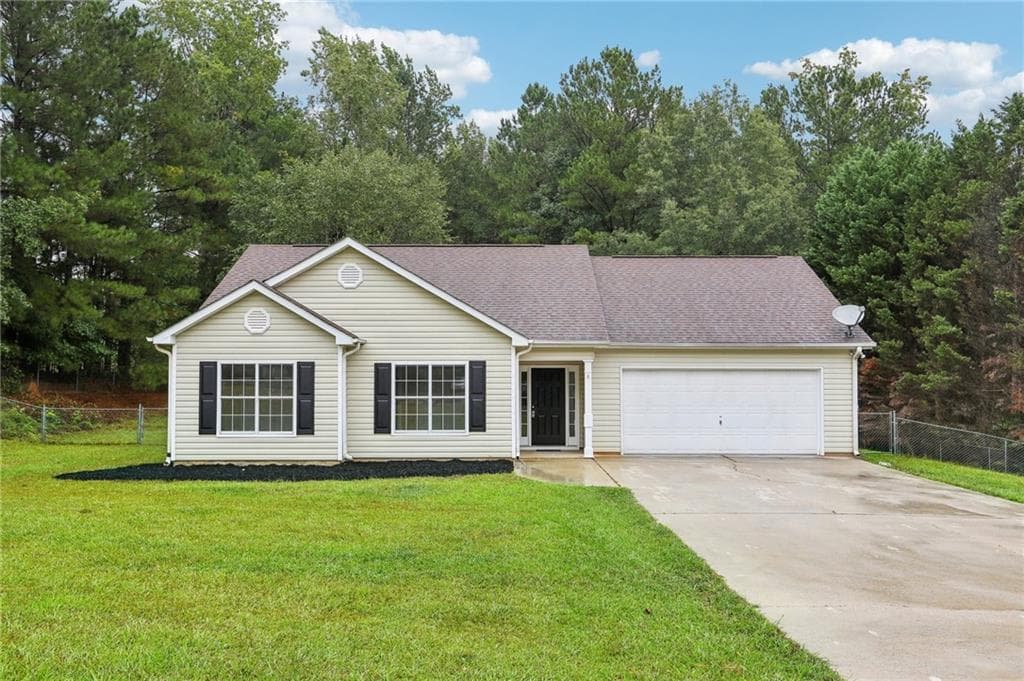 10 Macedonia Woods Drive, Newnan, GA 30263 — most recent listing photo