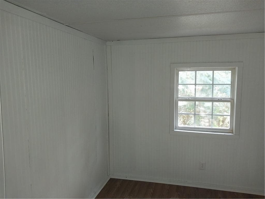 3 bedroom, 1 bathroom, 720 sq ft single family residence for sale at 64 Luther Knight Road, Cartersville, GA 30121 — photo 4