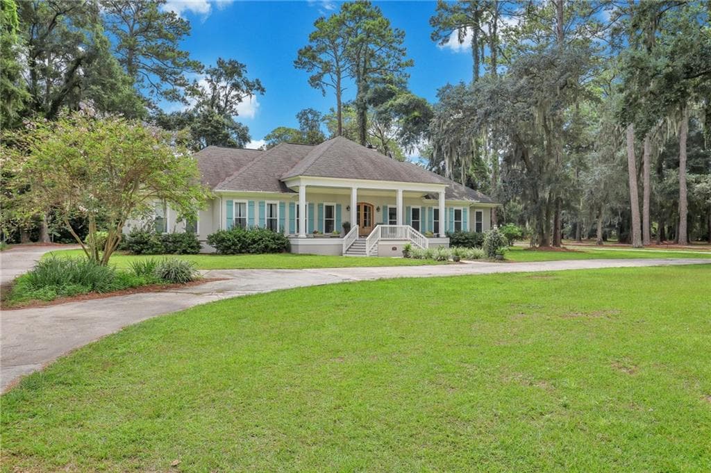 306 Bradley Point Road, Savannah, GA 31410 — most recent listing photo