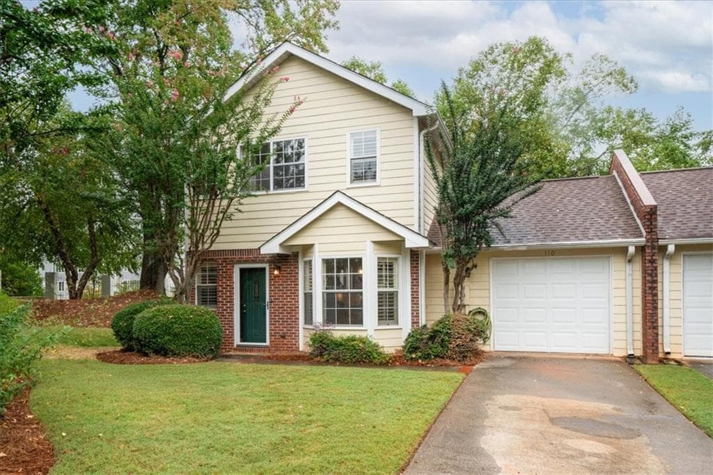 2 bedroom, 3 bathroom, 1,320 sq ft townhouse sold at 110 Fowler Court, Decatur, GA 30030