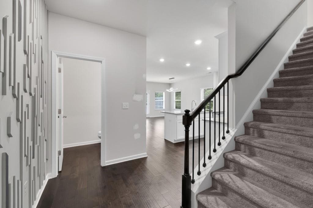 3 bedroom, 3 bathroom, 2,085 sq ft townhouse under contract at 5586 Cannonade Lane, Stonecrest, GA 30058 — photo 6