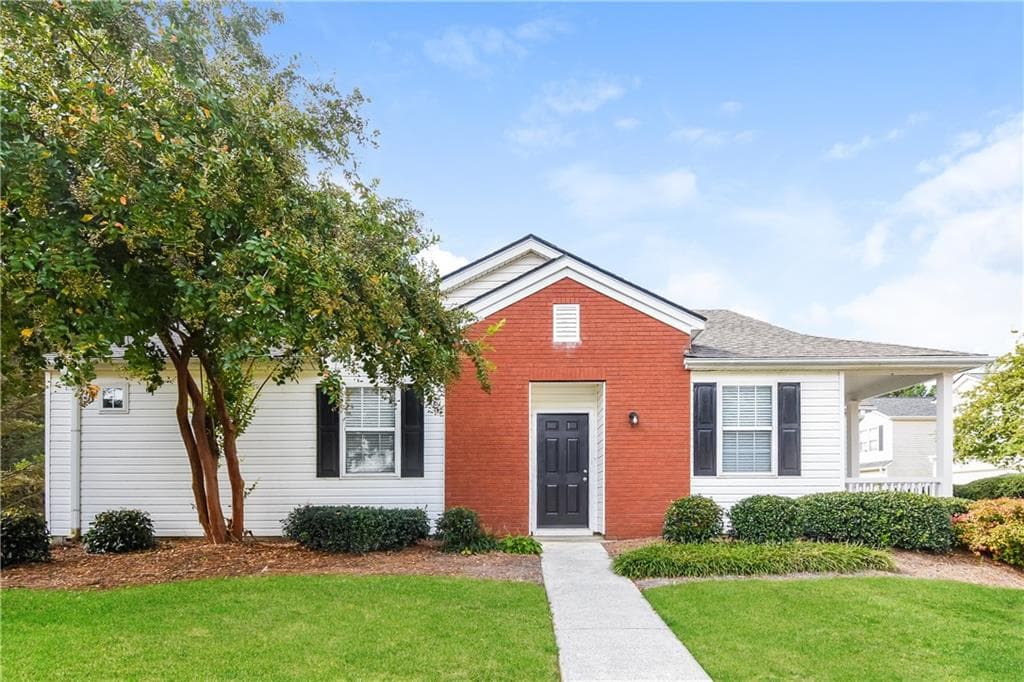 2 bedroom, 2 bathroom, 993 sq ft single family residence sold at 480 Windcroft Circle, Acworth, GA 30101