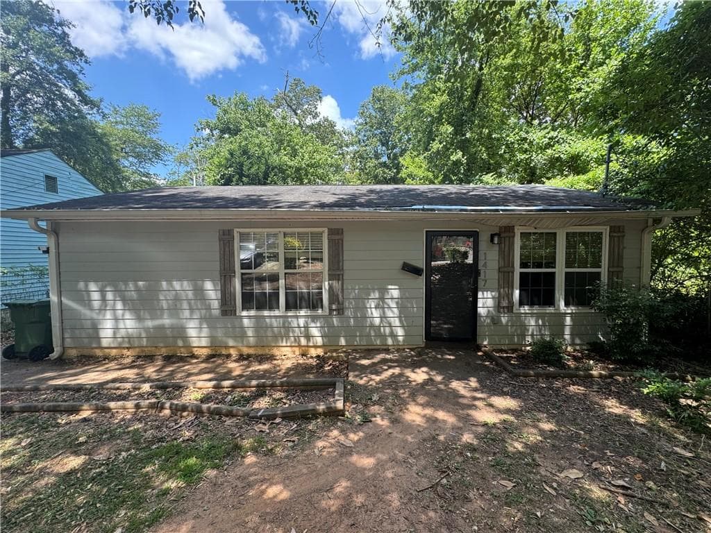 3 bedroom, 2 bathroom, 950 sq ft single family residence sold at 1417 Elizabeth Avenue, Atlanta, GA 30310