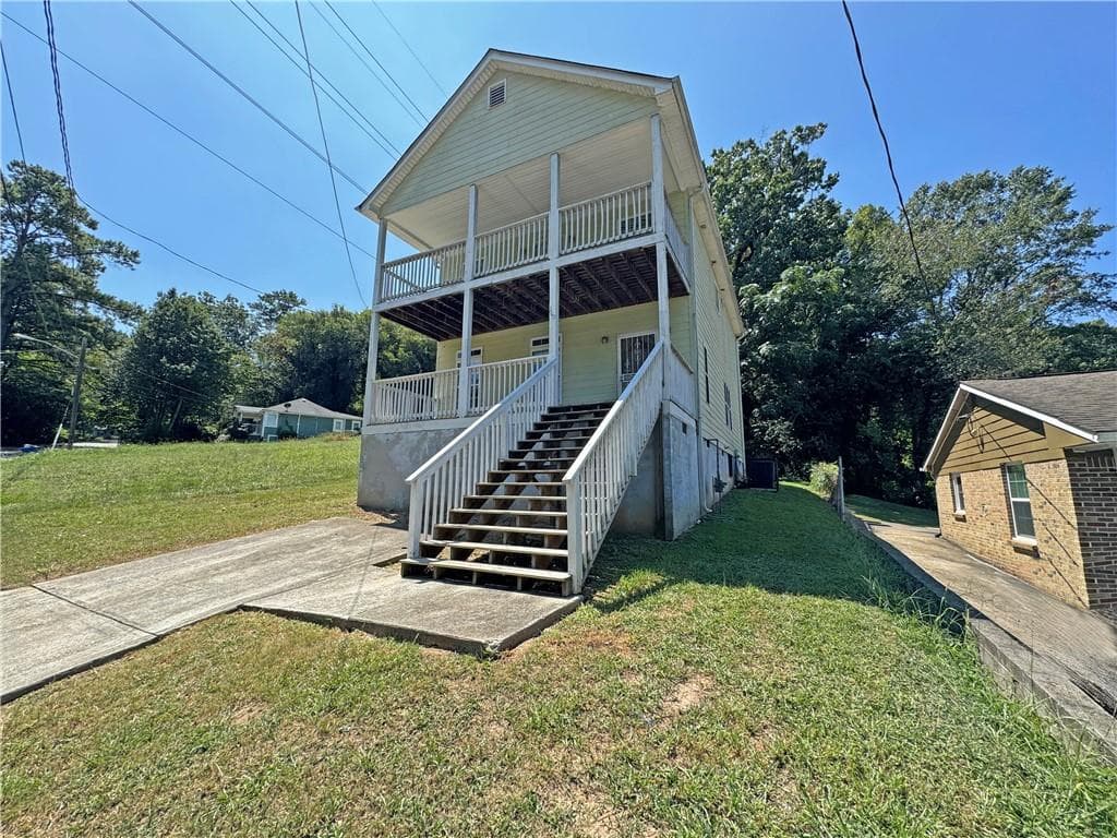 3 bedroom, 3 bathroom, 1,728 sq ft single family residence sold at 260 Aurora Avenue, Atlanta, GA 30314