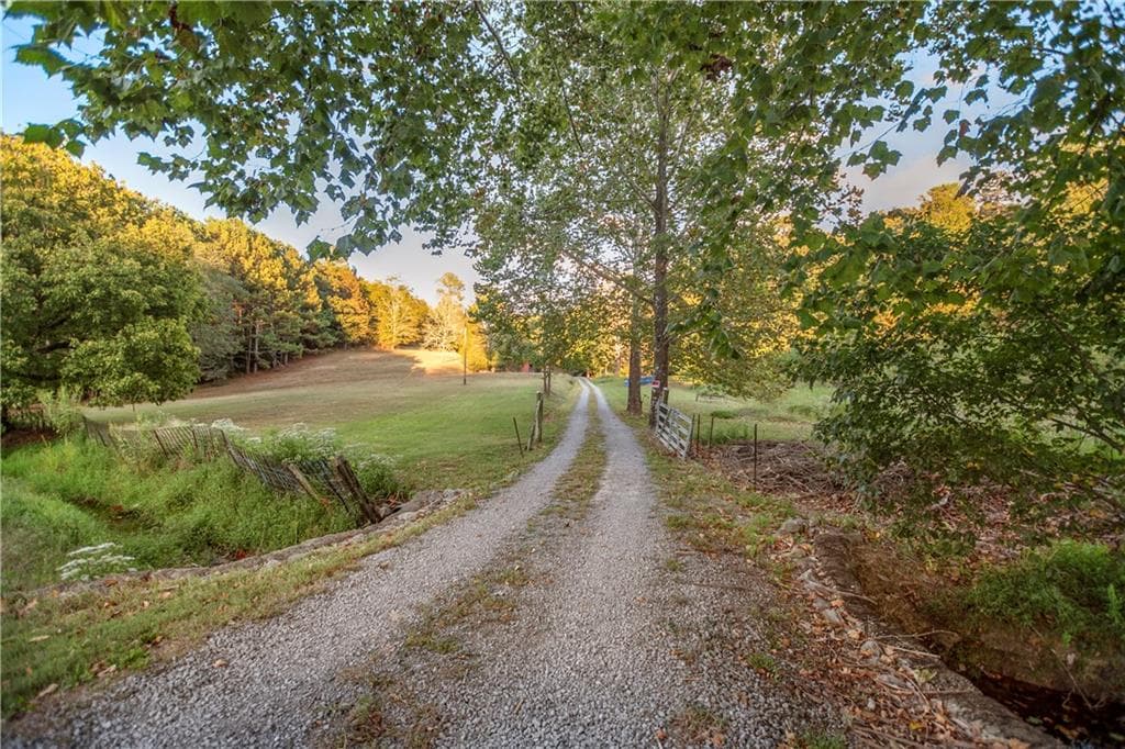 9 bedroom, 8 bathroom, 4,129 sq ft single family residence under contract at 7169 Red Bud Road, Ranger, GA 30734 — photo 9