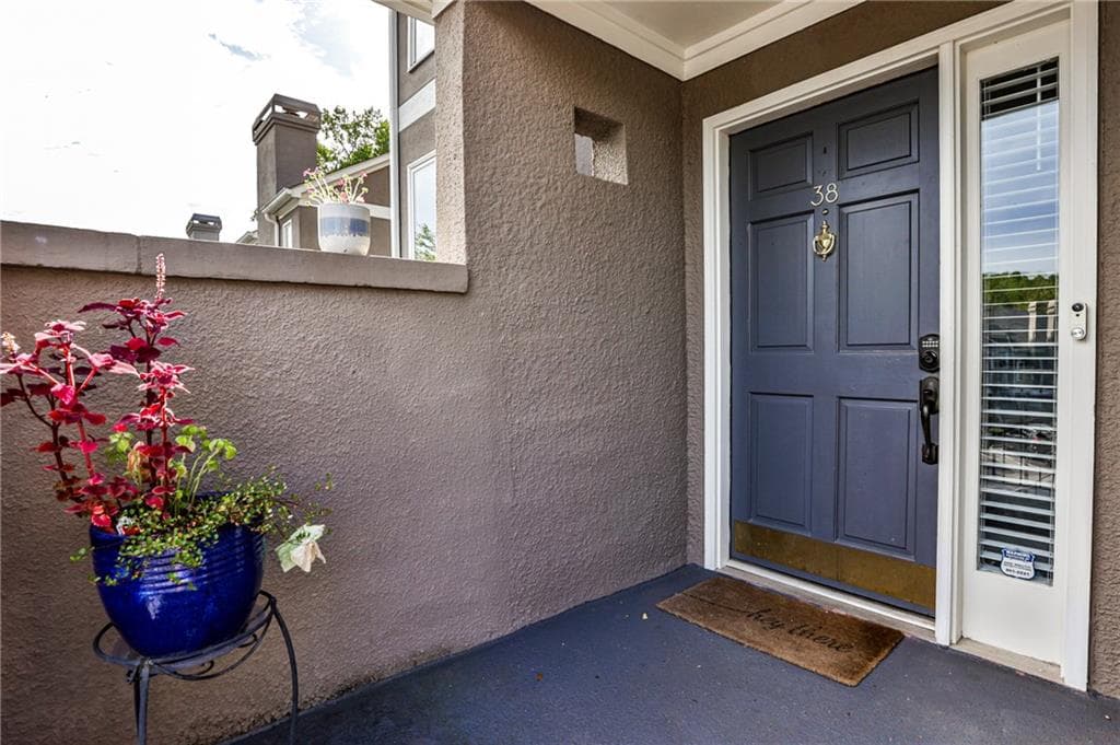 2 bedroom, 2 bathroom condominium sold at 38 Saint Claire Lane, Atlanta, GA 30324