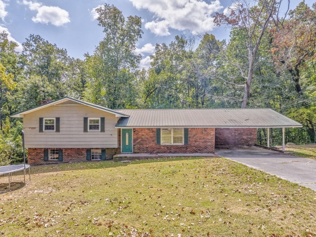 105 Allen Drive, Dalton, GA 30720 — most recent listing photo