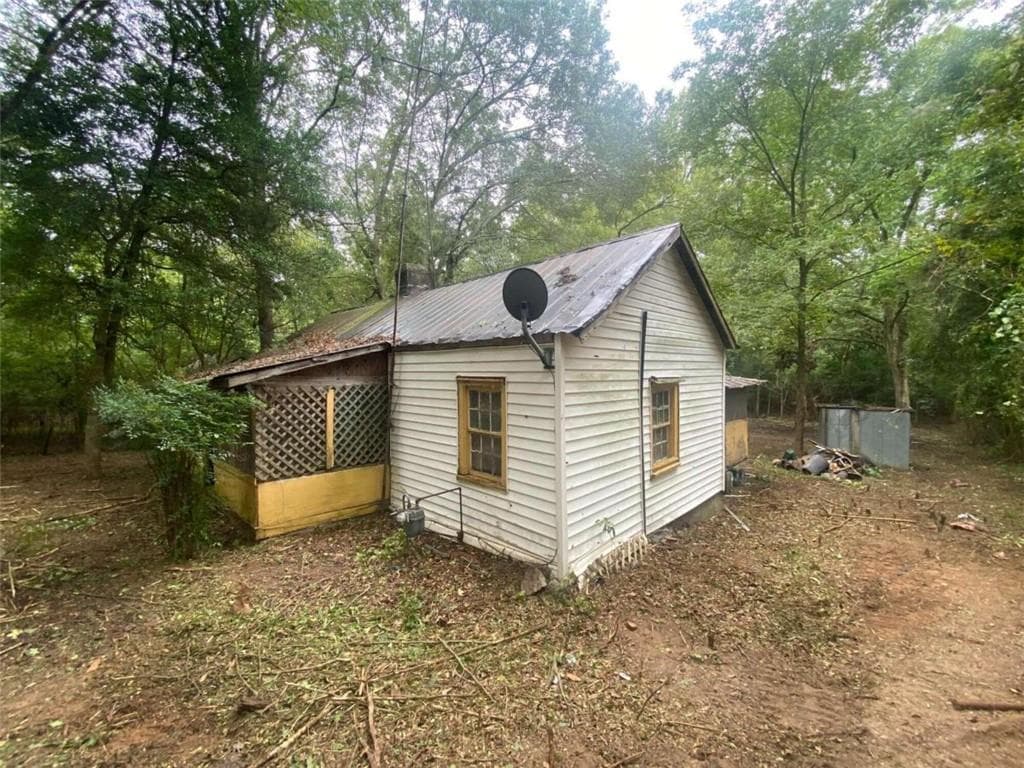 1 bedroom, 1 bathroom single family residence for sale at 1020 Horton Drive, Greensboro, GA 30642 — photo 9