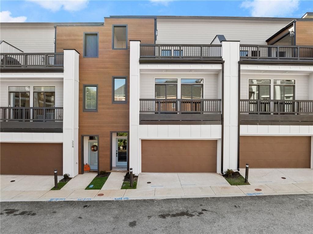 330 Clarendon Court, Gainesville, GA 30501 — most recent listing photo