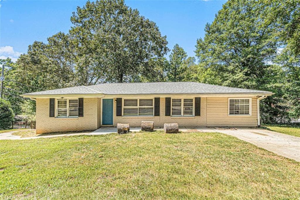 4 bedroom, 3 bathroom, 1,588 sq ft single family residence sold at 3422 Maplehurst Drive, Decatur, GA 30032