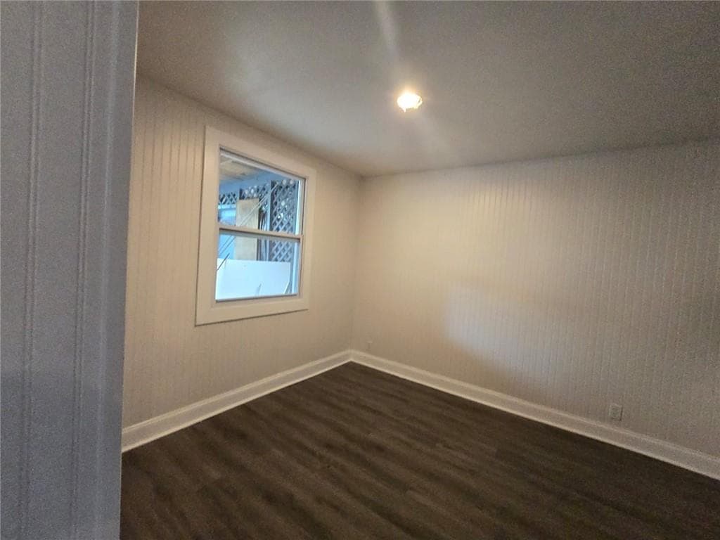 triplex for sale at 228 Varnes Lane, Lakemont, GA 30552 — photo 6
