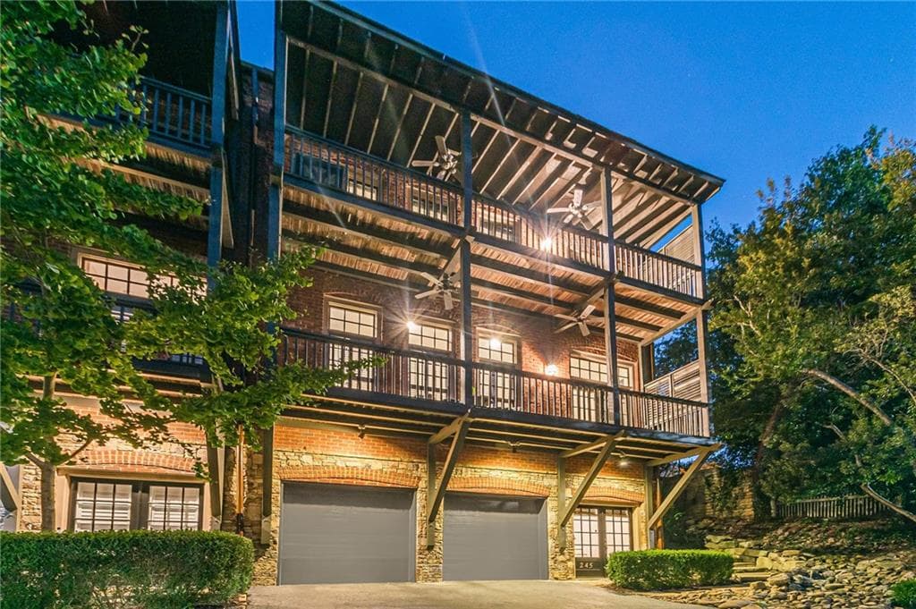 245 Founders Mill Court, Roswell, GA 30075 — most recent listing photo