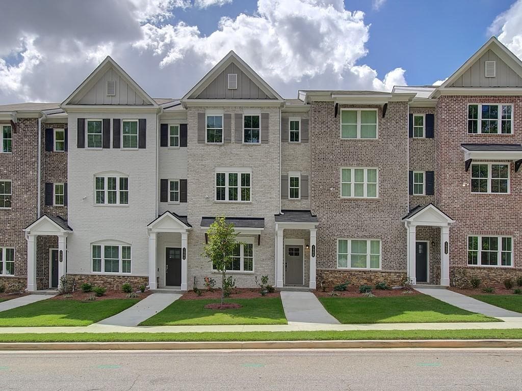 3 bedroom, 4 bathroom townhouse sold at 1988 Deco Drive, Kennesaw, GA 30144