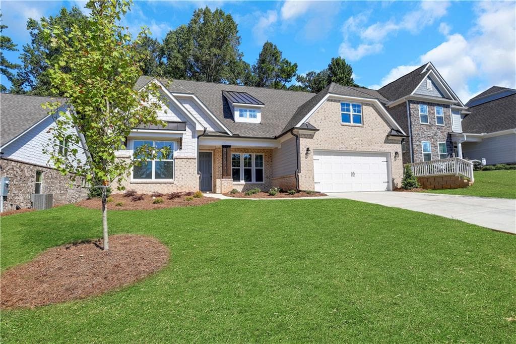 4 bedroom, 3 bathroom, 2,701 sq ft single family residence sold at 6984 Manchester Drive, Flowery Branch, GA 30542