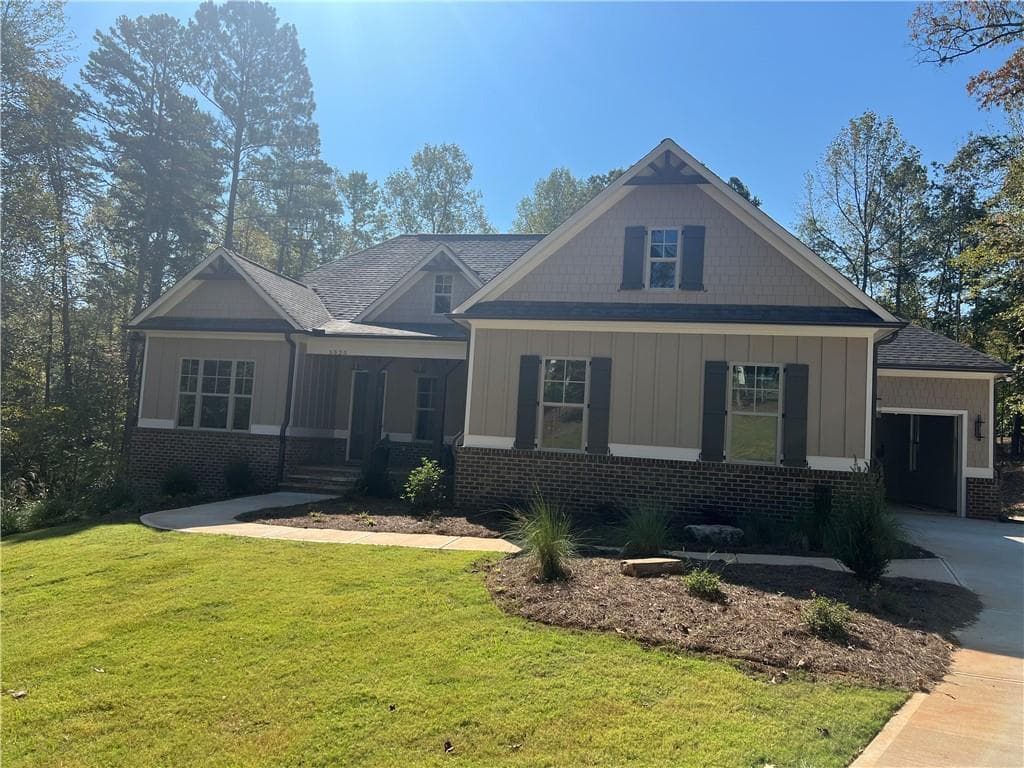 5525 Castaway Place, Gainesville, GA 30506 — most recent listing photo