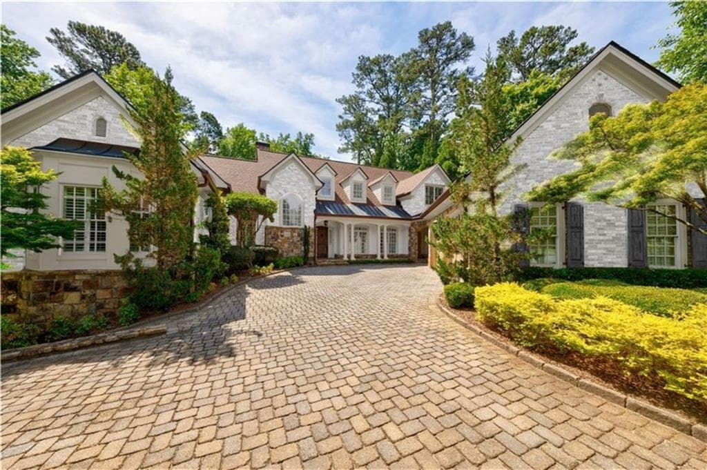 1075 Hunters Brook Court, Brookhaven, GA 30319 — most recent listing photo