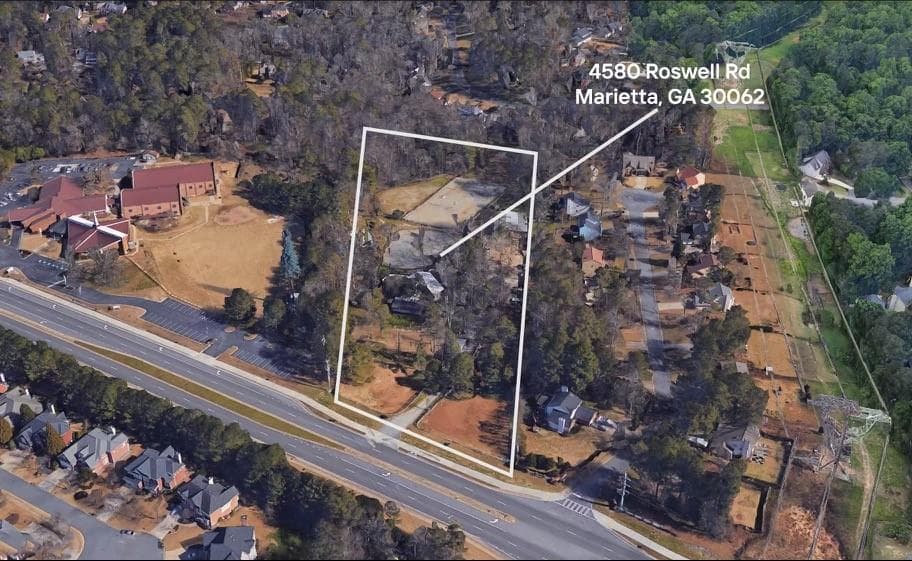 3 bedroom, 3 bathroom other under contract at 4580 Roswell Road, Marietta, GA 30062 — photo 2