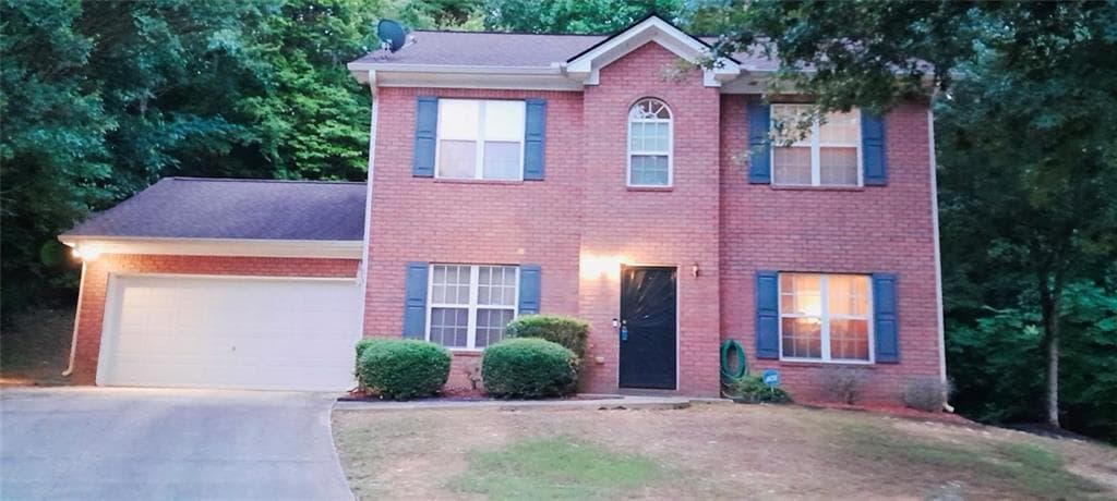 3 bedroom, 3 bathroom, 1,732 sq ft single family residence sold at 1986 Sandstream Court, Atlanta, GA 30331