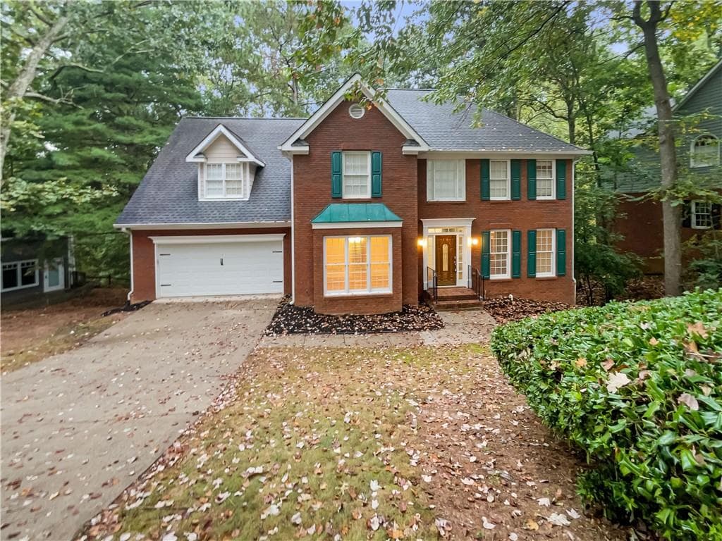 5 bedroom, 4 bathroom, 4,291 sq ft single family residence sold at 1512 Maplewood Court, Woodstock, GA 30189