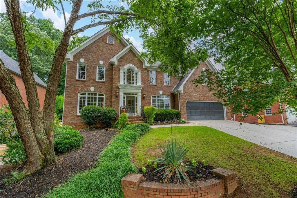 810 Ramsden Run, Alpharetta, GA 30022 — most recent listing photo