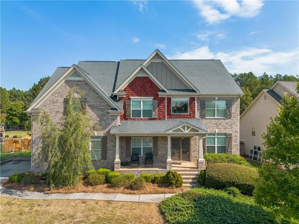 5 bedroom, 4 bathroom single family residence sold at 3021 Brooks Trail, Monroe, GA 30656