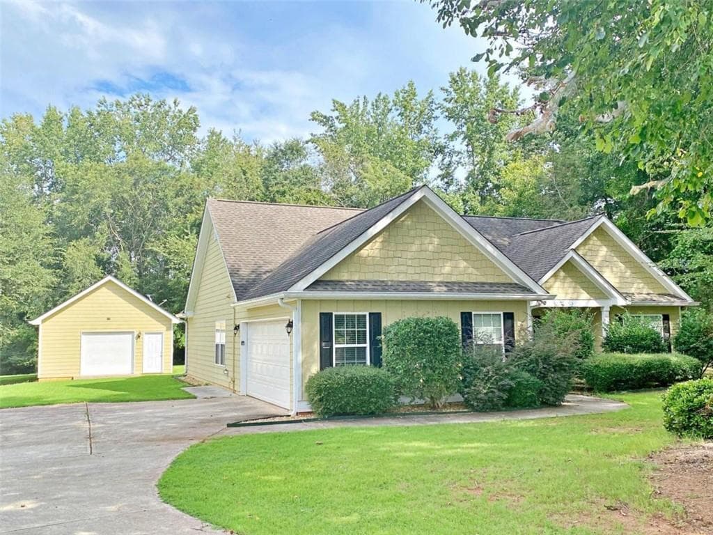 90 Thrasher Lane, Jefferson, GA 30549 — most recent listing photo