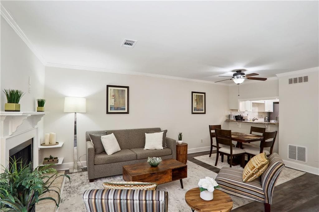 2 bedroom, 3 bathroom townhouse for rent at 1820 Cumberland Valley Place, Smyrna, GA 30080 for $3,750 a month — photo 7