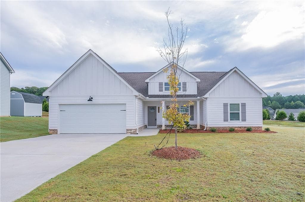 220 Arrowwood Drive, Carrollton, GA 30117 — most recent listing photo