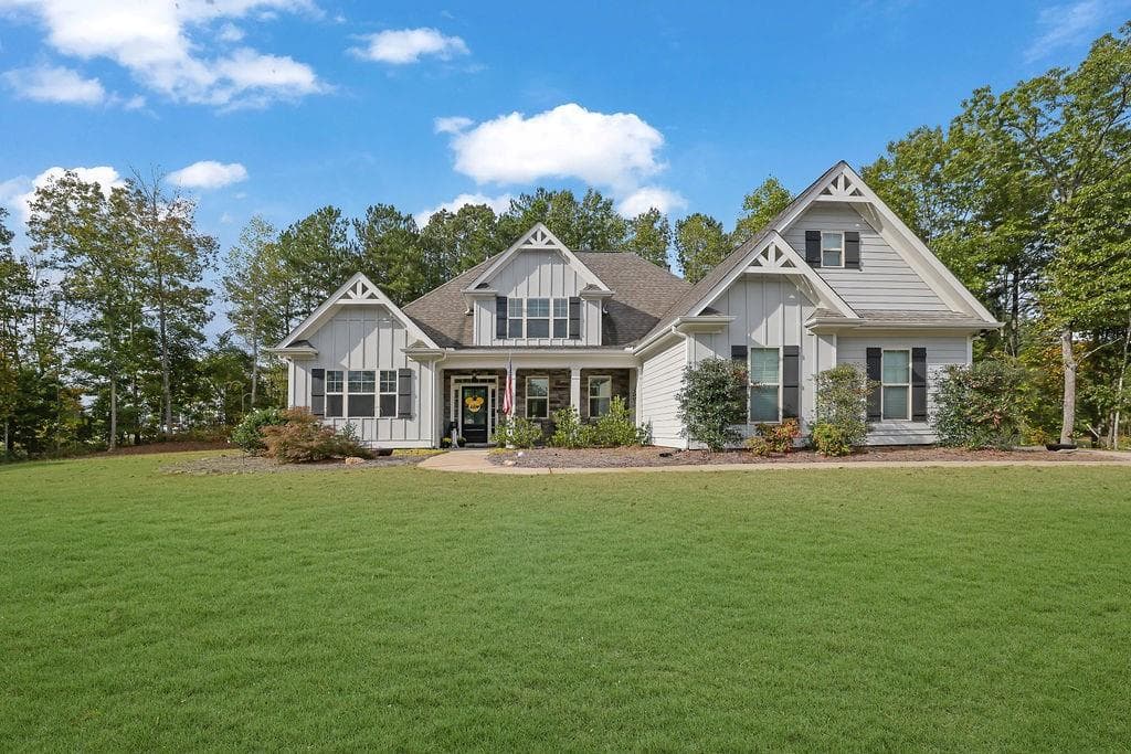 5 bedroom, 4 bathroom, 3,264 sq ft single family residence sold at 523 Black Horse Circle, Canton, GA 30114