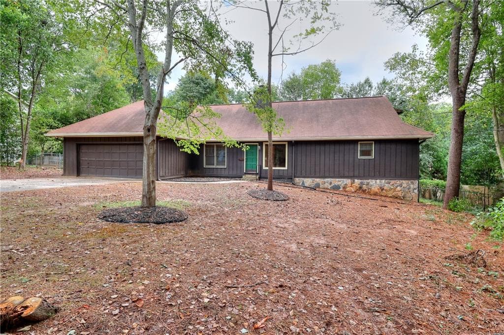 2523 Empire Forest Drive, Tucker, GA 30084 — most recent listing photo