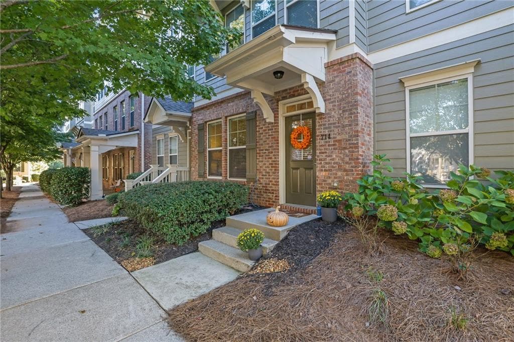 714 Village Field Court, Suwanee, GA 30024 — most recent listing photo