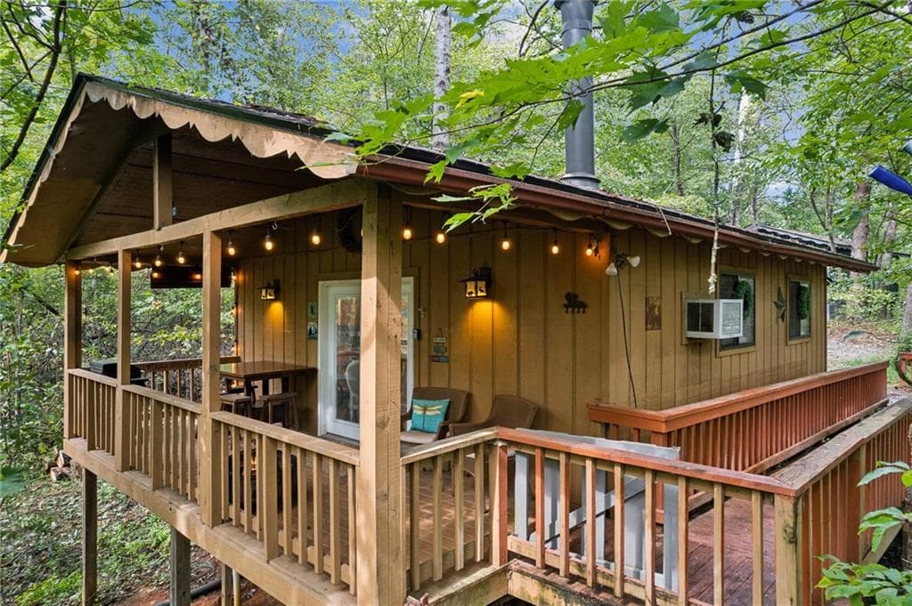 140 Country Breeze Drive, Sautee Nacoochee, GA 30571 — most recent listing photo