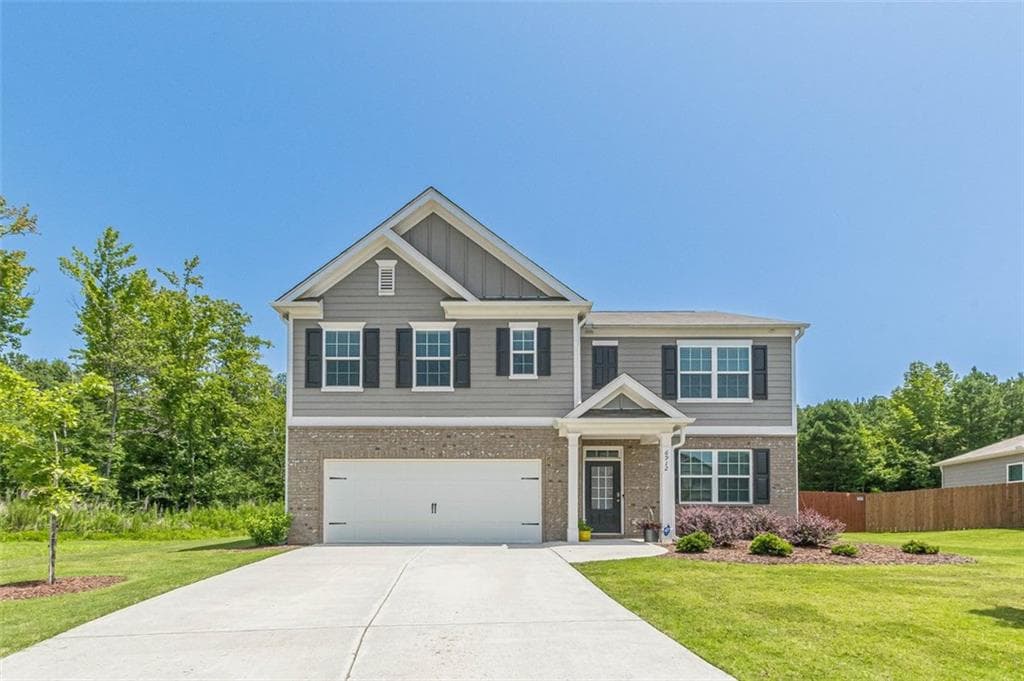 5 bedroom, 3 bathroom, 2,613 sq ft single family residence sold at 6912 OAK VALLEY Drive, Douglasville, GA 30134