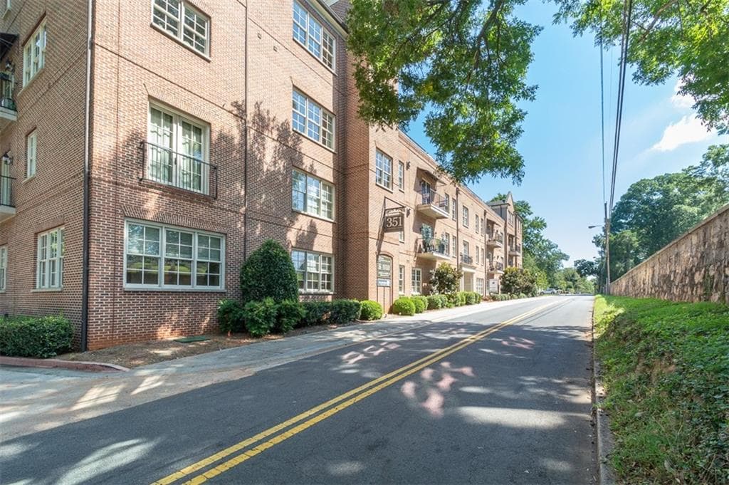 351 Washington Avenue 206, Marietta, GA 30060 — most recent listing photo