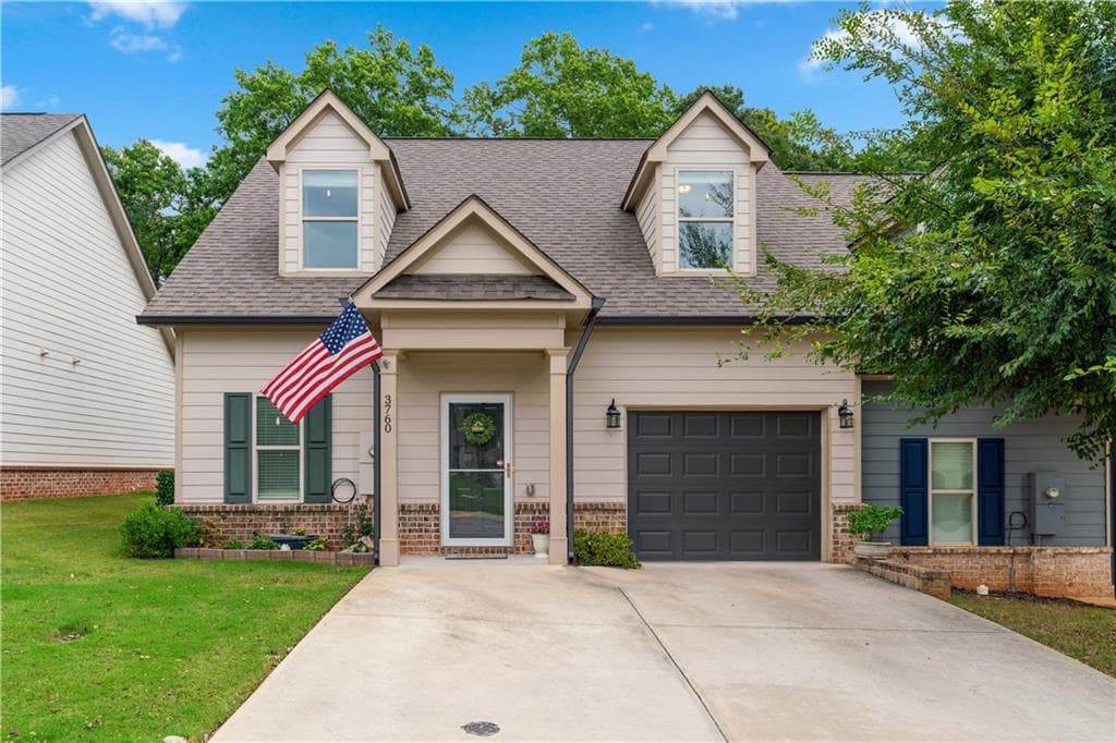 3 bedroom, 3 bathroom townhouse sold at 3760 Shades Valley Lane, Gainesville, GA 30501