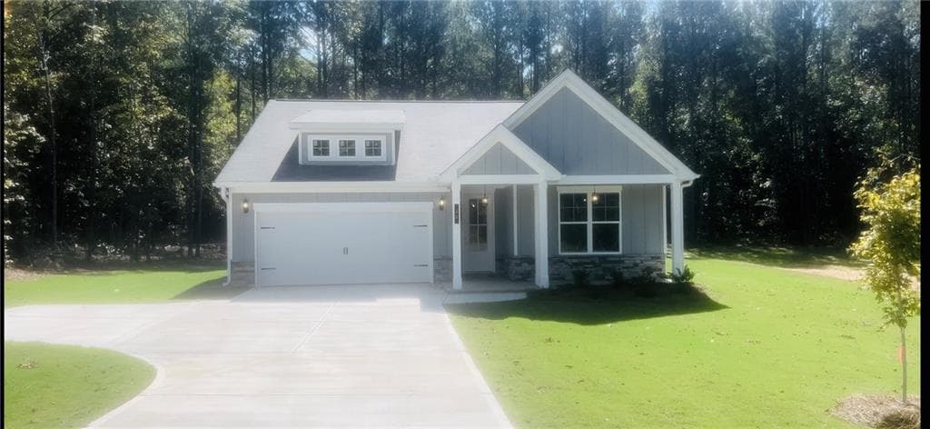 3 bedroom, 3 bathroom single family residence sold at 39 Shelly Court, Mansfield, GA 30055
