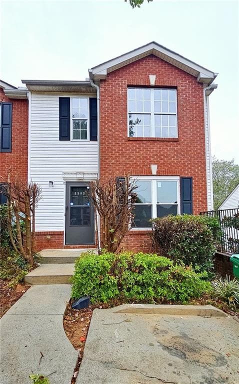 5563 Strathmoor Manor Circle, Lithonia, GA 30058 — most recent listing photo