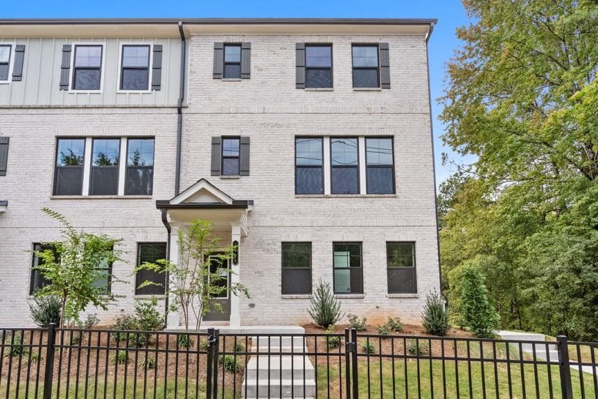 2745 Harrison Drive, Lawrenceville, GA 30044 — most recent listing photo