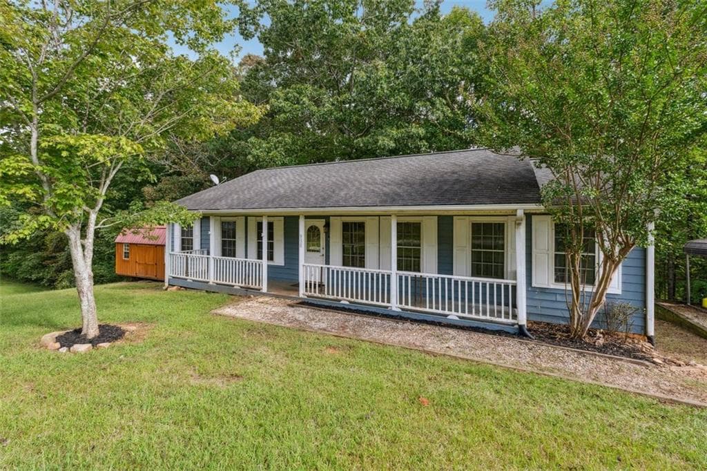 3 bedroom, 2 bathroom, 1,352 sq ft single family residence sold at 950 DUCK THURMOND Road, Dawsonville, GA 30534
