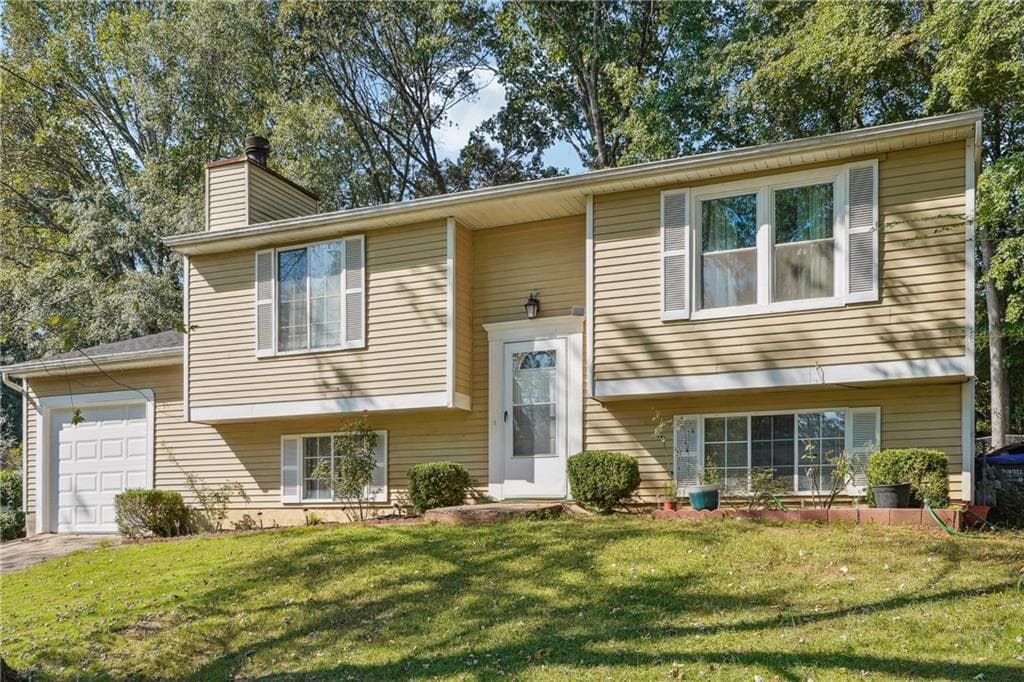 4 bedroom, 2 bathroom single family residence sold at 110 Worthington Hills Trace, Roswell, GA 30076