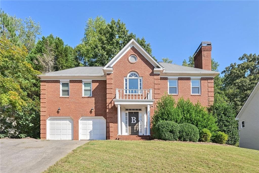 3 bedroom, 3 bathroom, 2,440 sq ft single family residence sold at 1081 Parkland Run, Smyrna, GA 30082