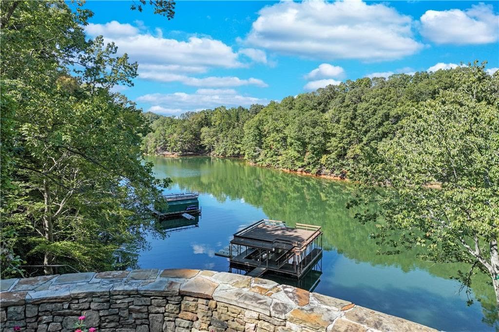 6 bedroom, 7 bathroom, 6,968 sq ft single family residence for sale at 3464 Carolyn Street, Gainesville, GA 30504 — photo 7