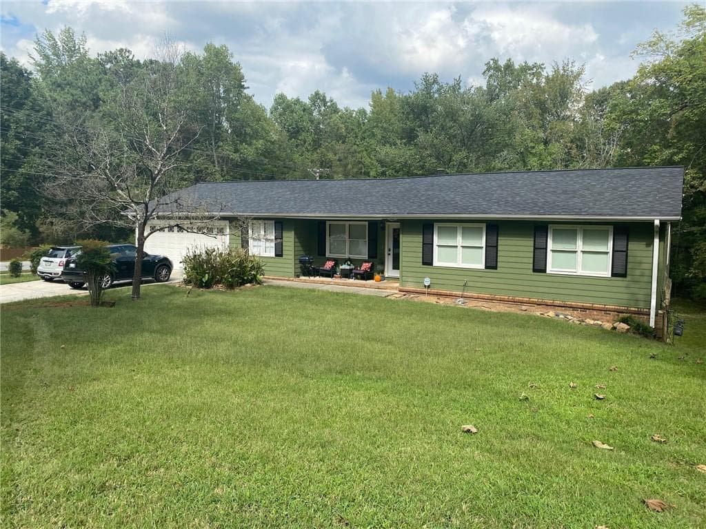 1638 Grandeus Lane, Stone Mountain, GA 30087 — most recent listing photo