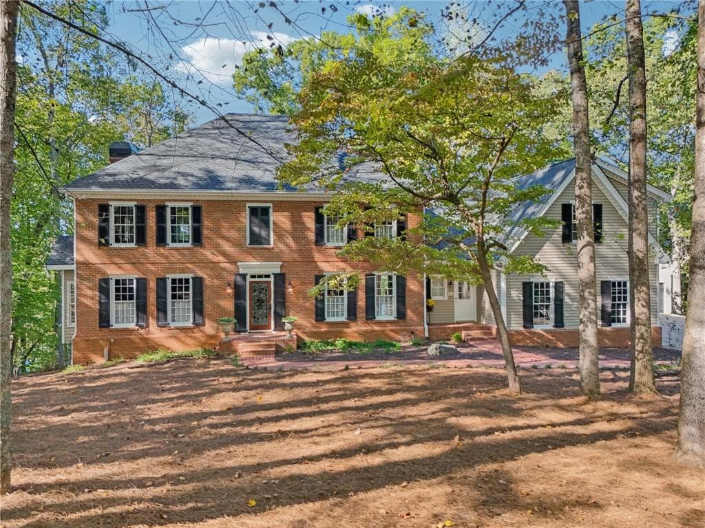5 bedroom, 6 bathroom single family residence sold at 245 Galsworthy Court, Roswell, GA 30075
